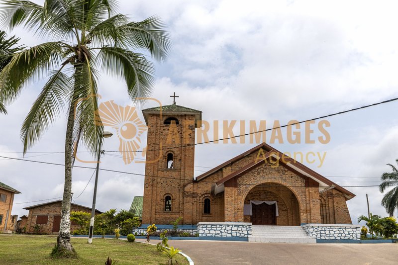 Afrikimages gabon/  koulamoutou