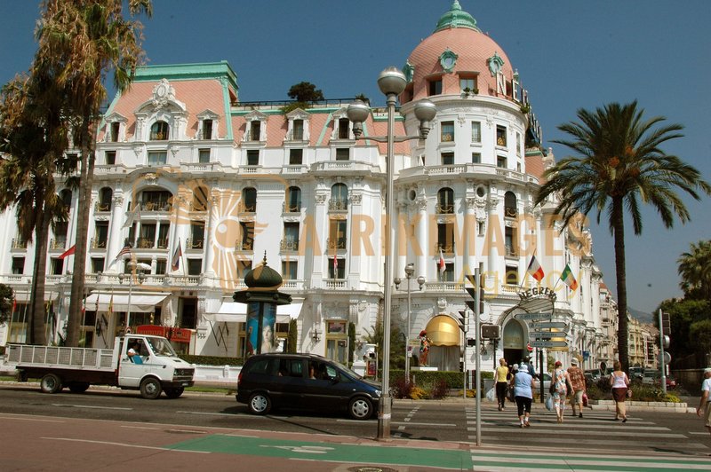 Afrikimages france /  nice