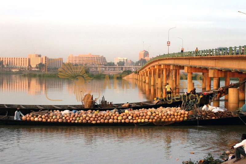 Afrikimages niger /  niamey