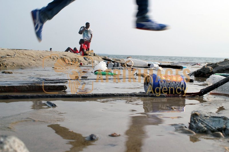 Afrikimages pollution de l'environnement 