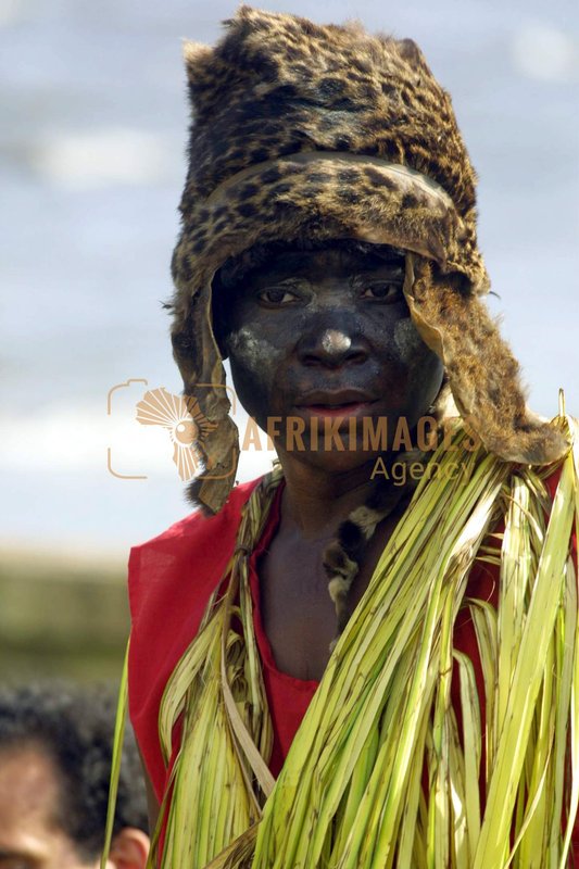 Afrikimages cultes et sectes