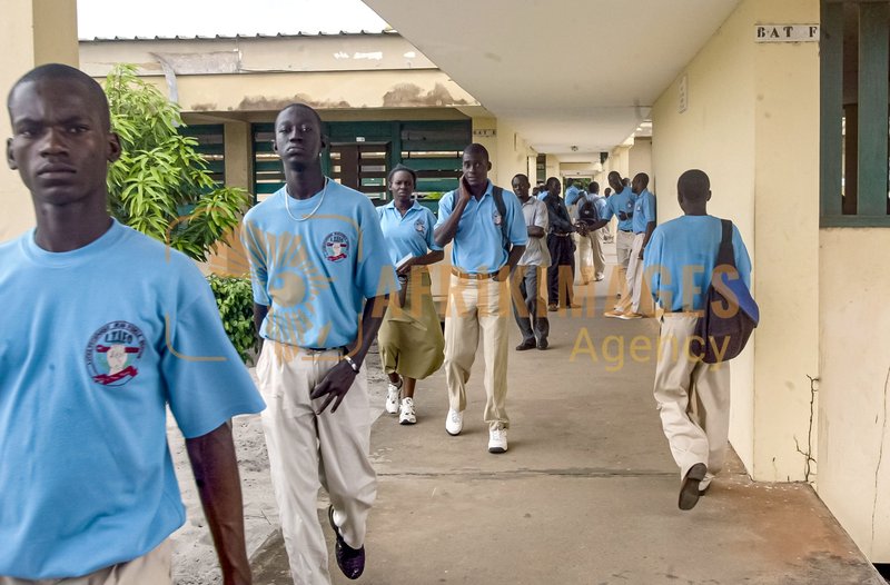 Afrikimages lycée technique de port-gentil