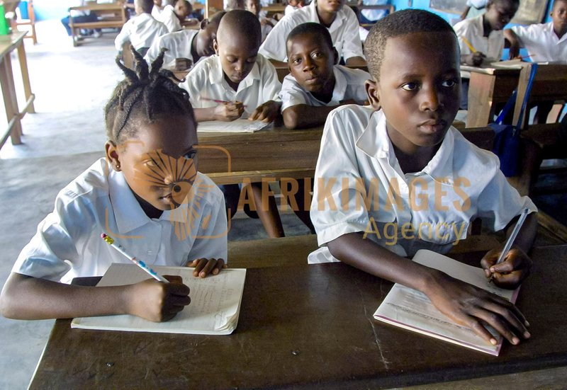 Afrikimages école refugiés-camp buduburam