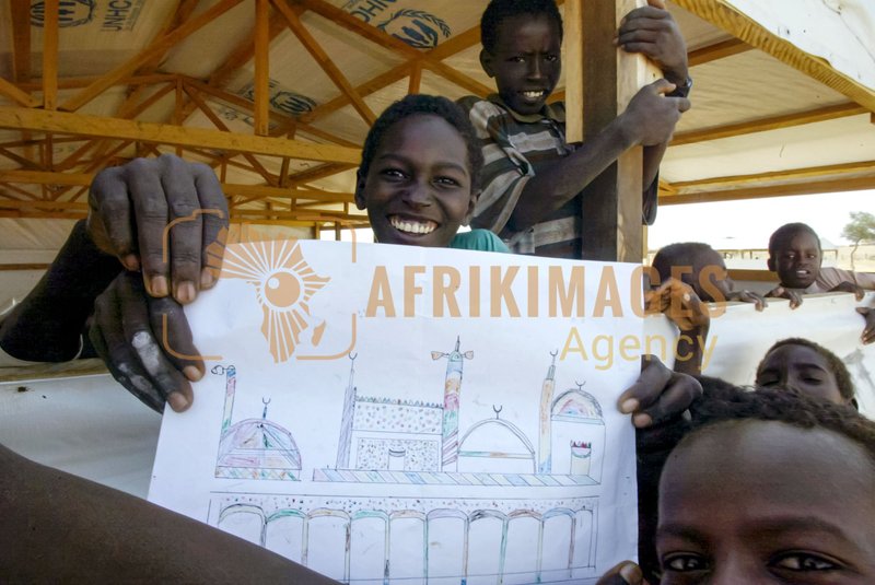 Afrikimages école réfugiés kolongo