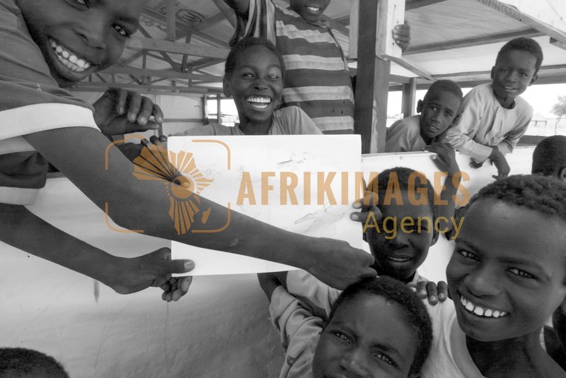 Afrikimages école réfugiés kolongo