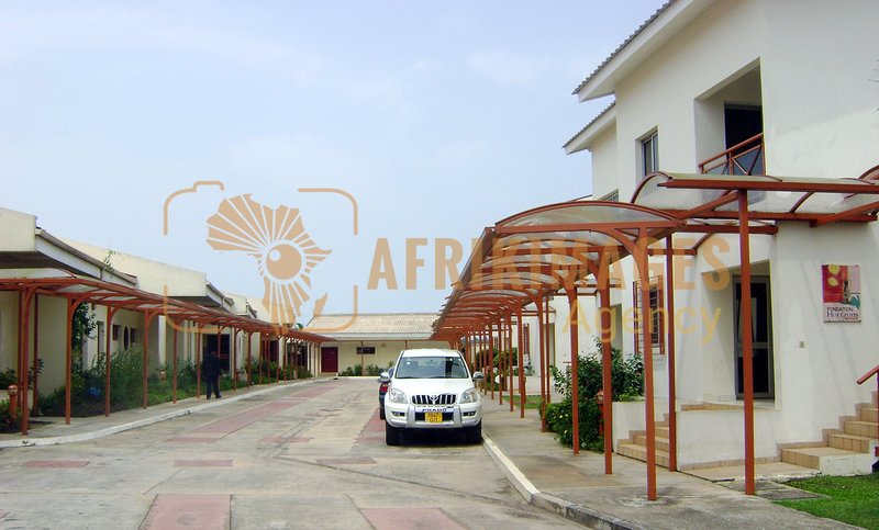 Afrikimages fondation horizons nouveaux