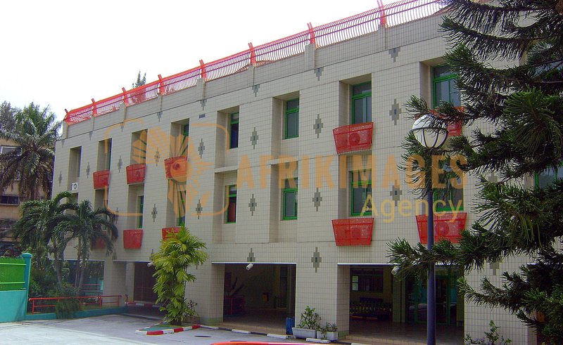 Afrikimages complexe scolaire michel dirat