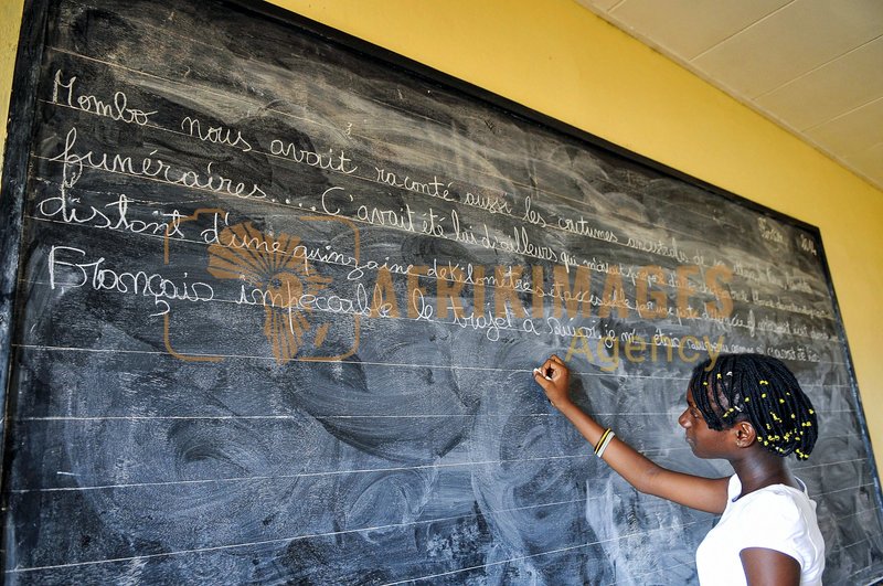 Afrikimages école catholique ste therese  de port-gentil