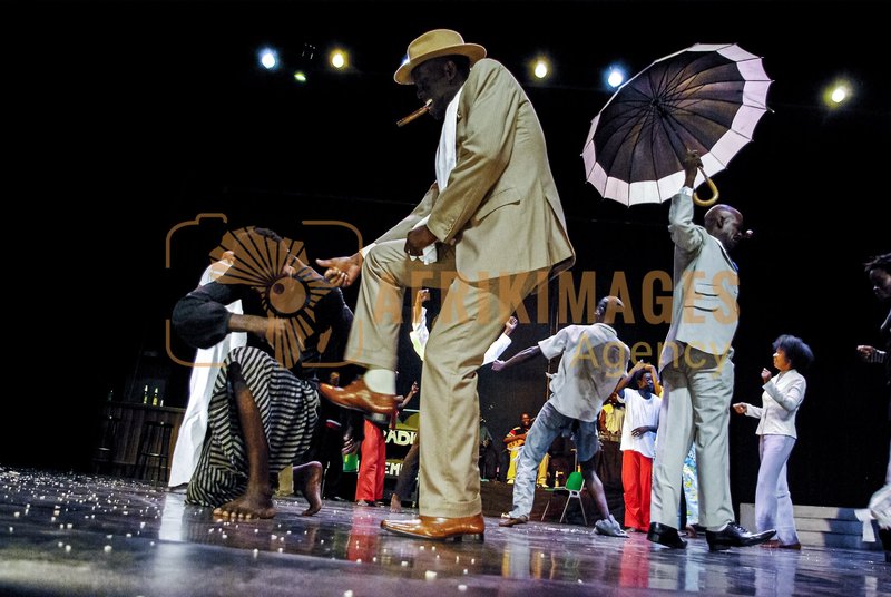 Afrikimages sapeurs congolais