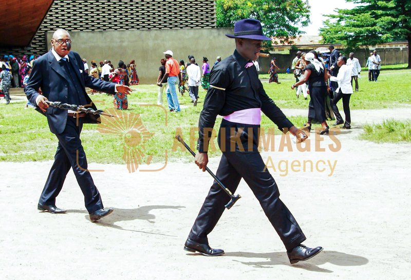 Afrikimages sapeurs congolais
