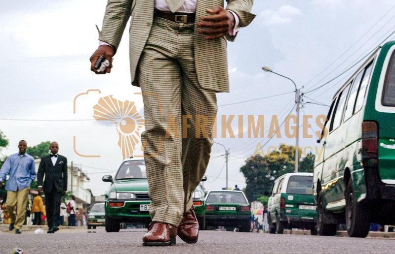 Afrikimages sapeurs congolais