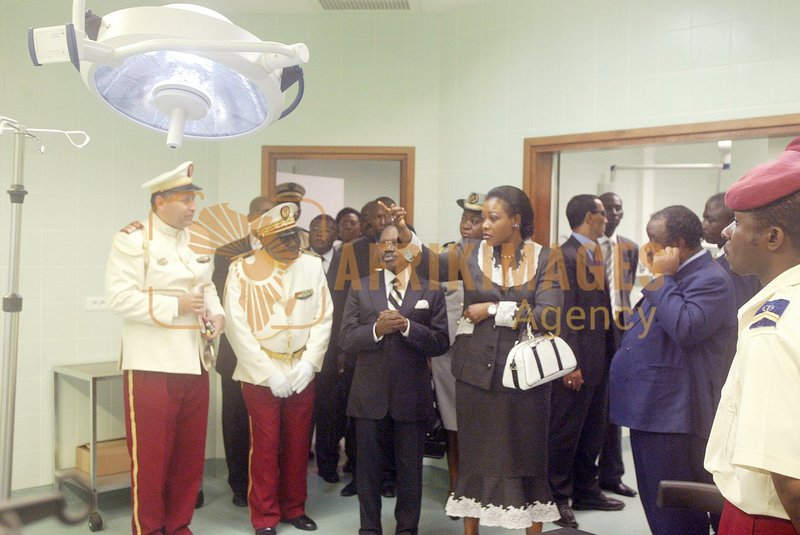 Afrikimages recherche et personnel médical