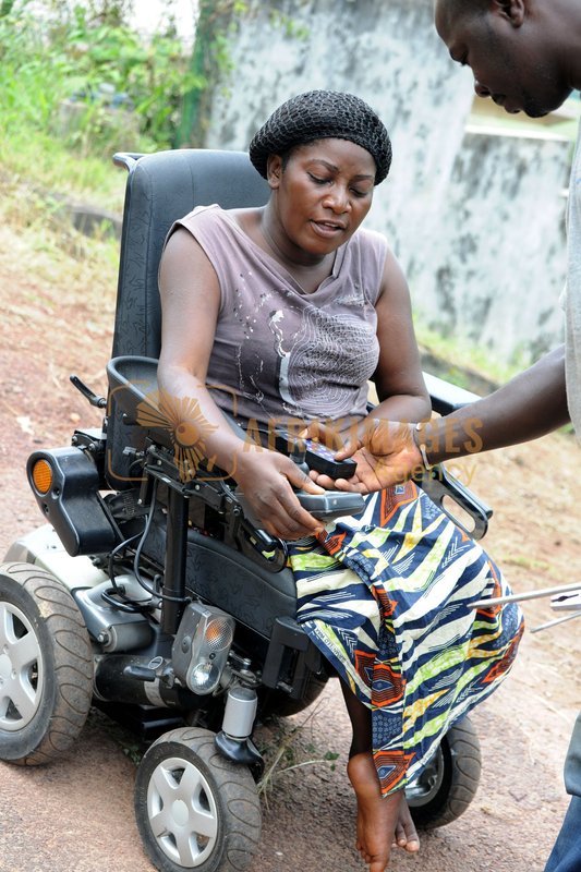 Afrikimages handicapée