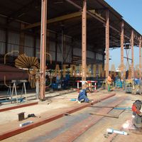 Afrikimages gabon / industries métallurgiques et mécaniques