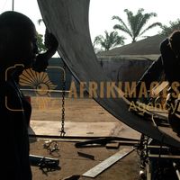 Afrikimages gabon / industries métallurgiques et mécaniques