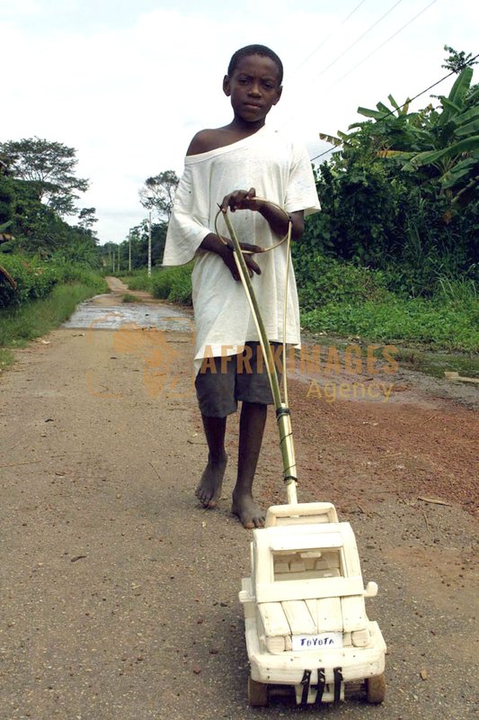 Afrikimages jeux et loisirs