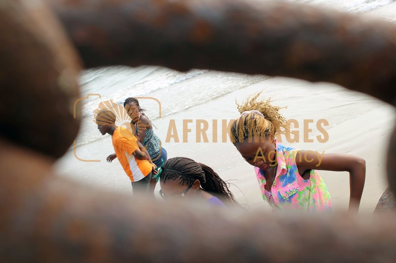 Afrikimages jeux et loisirs