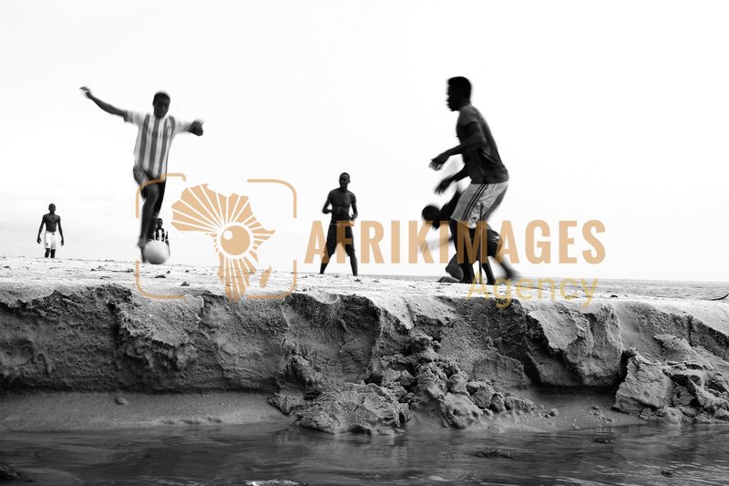 Afrikimages jeux et loisirs