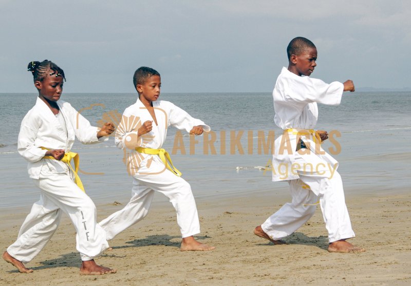 Afrikimages krt006