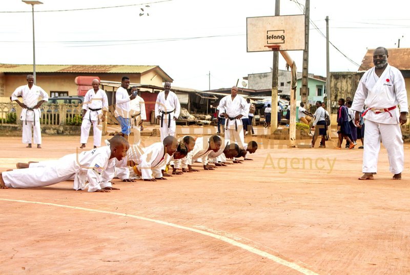 Afrikimages krte001