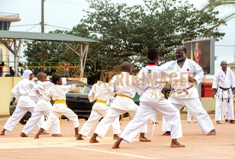 Afrikimages krte014