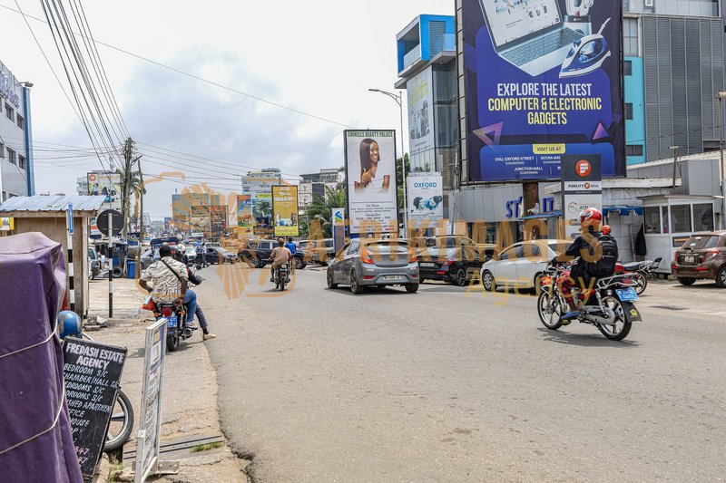 Afrikimages ville / accra