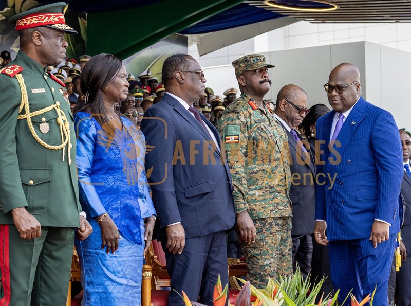 Afrikimages ind66-171 2