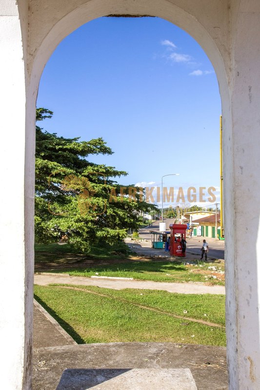 Afrikimages oyem012