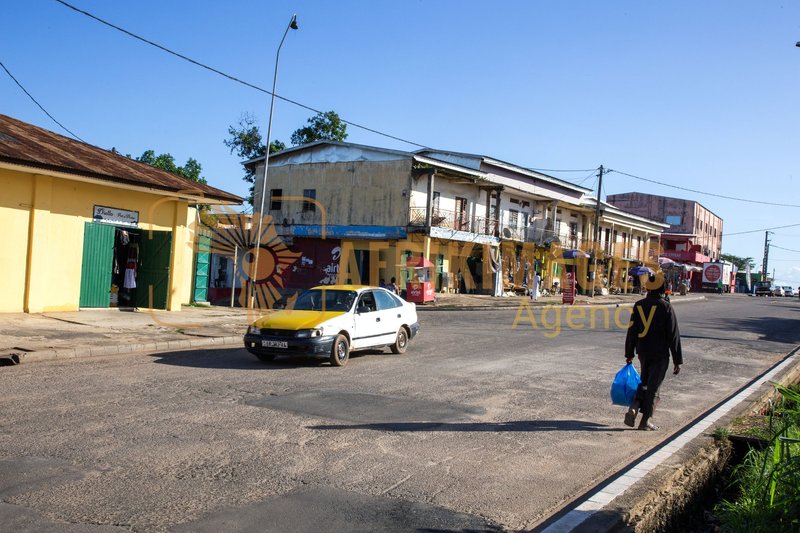Afrikimages oyem024