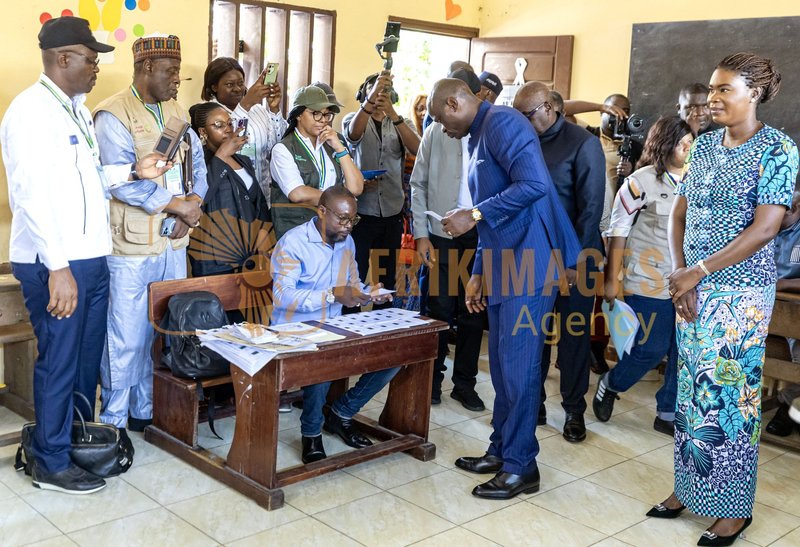 Afrikimages elepr25-009