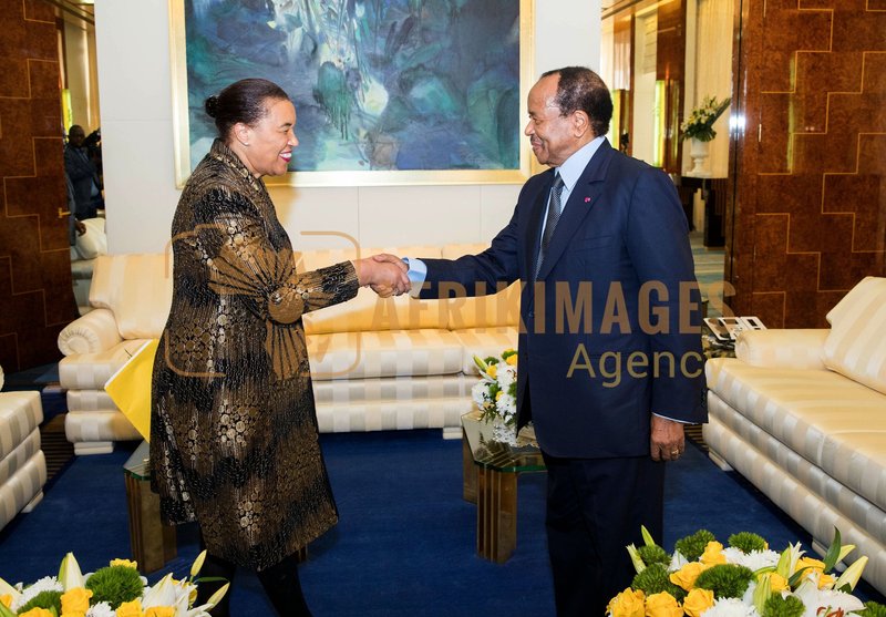 Afrikimages pbiya01