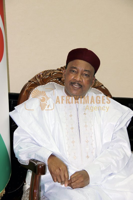 Afrikimages nig005