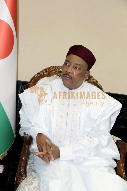 Afrikimages nig006