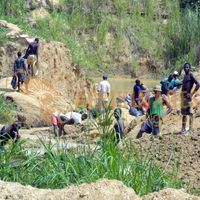 Afrikimages sierra leone / métaux & minéraux