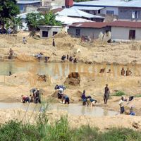 Afrikimages sierra leone / métaux & minéraux