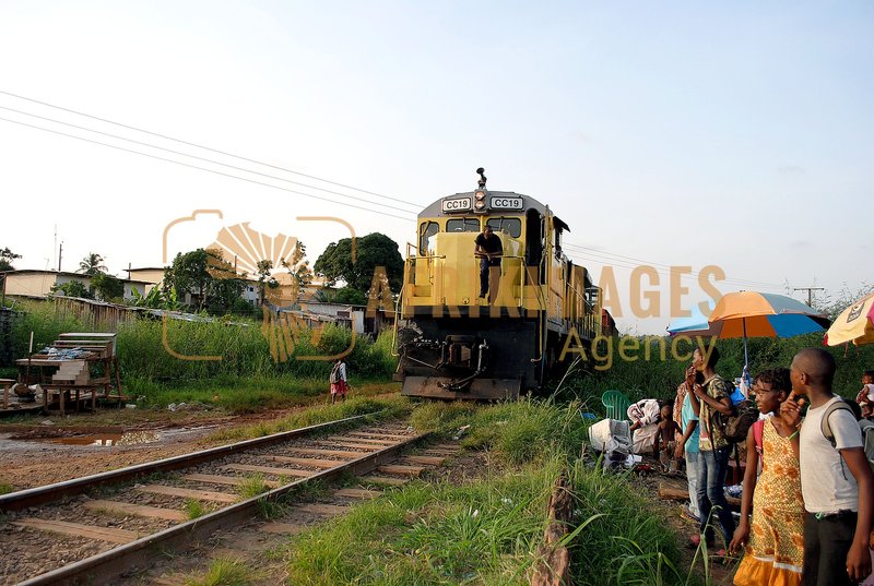 Afrikimages gabon/  transport