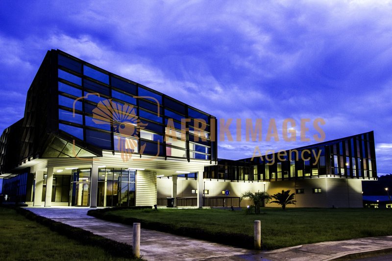 Afrikimages gabon/  ecole des mines et de la metallurgie de moanda